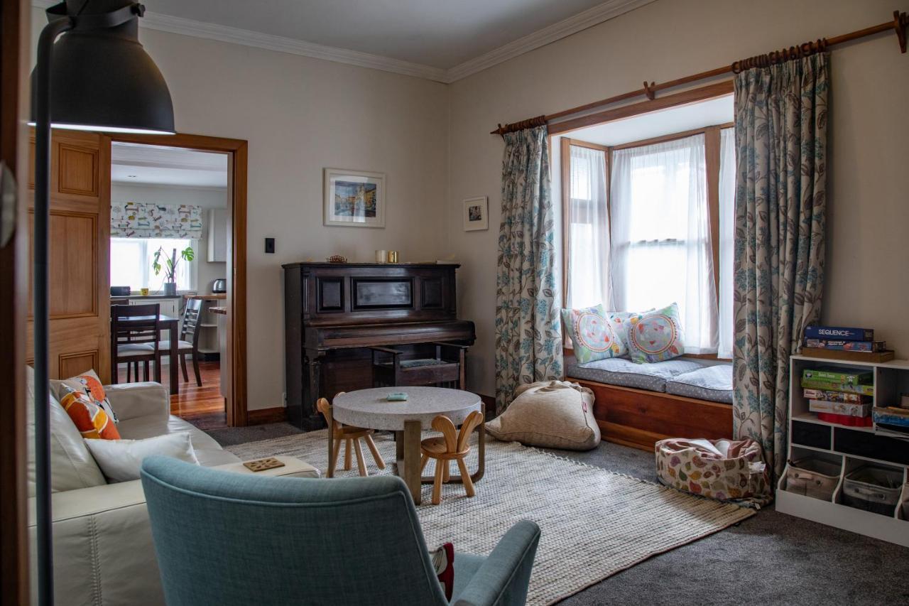 Cottage In The Heart Of Carterton Extérieur photo